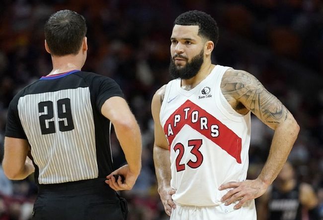 里程碑之战，雷尼尔多迎来马竞生涯第100次出场.