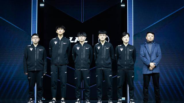 不给对手反 不给对手反